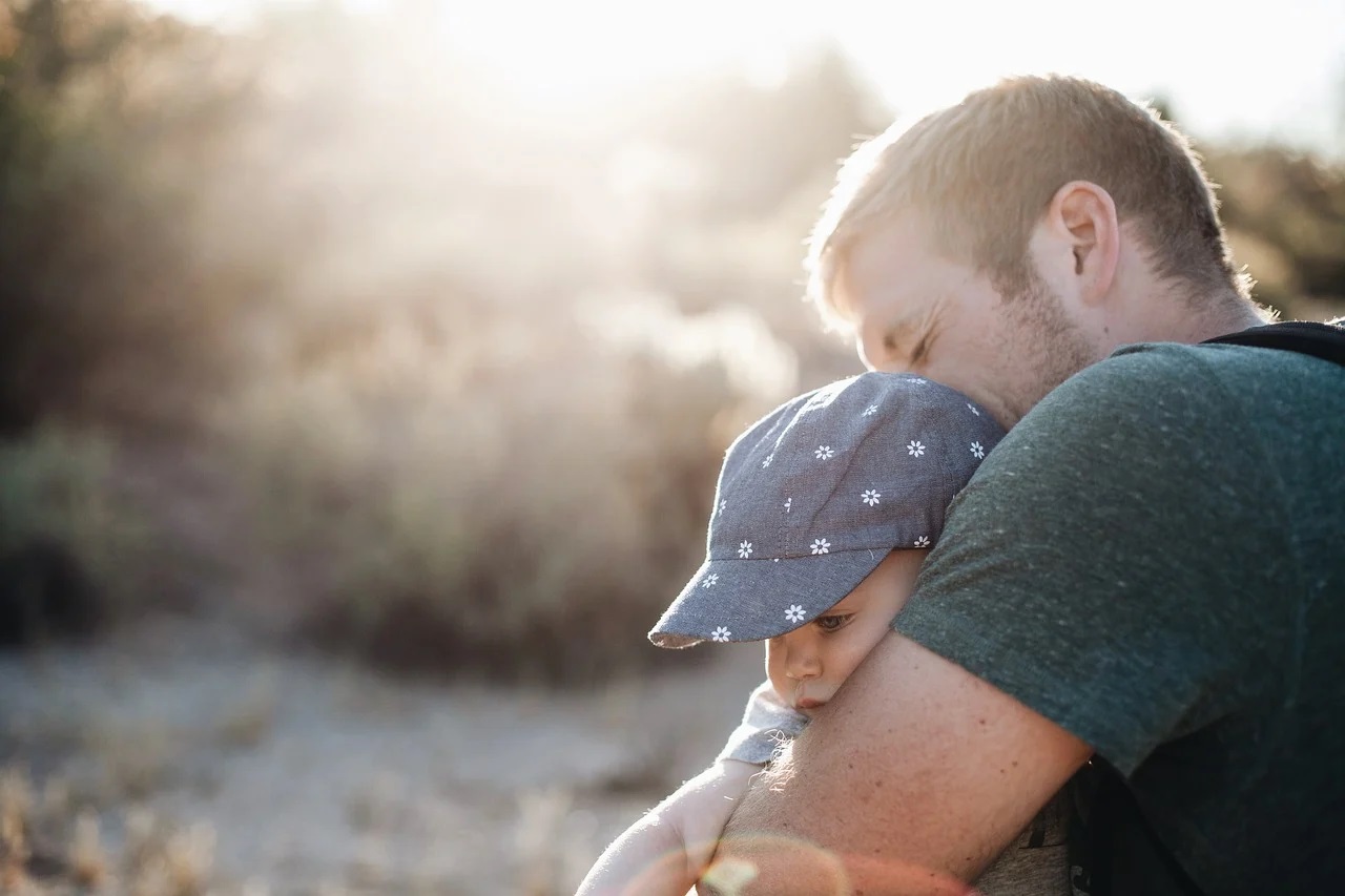 Anticiper et gérer les aléas des voyages avec enfants